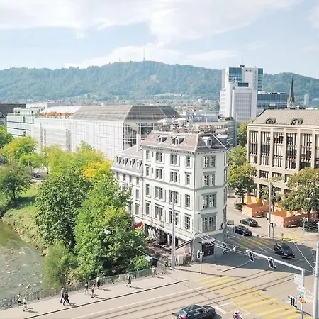 Готель Boutique & Art Helvetia 3*