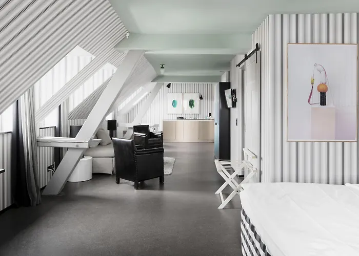 Boutique & Art Helvetia Zurich